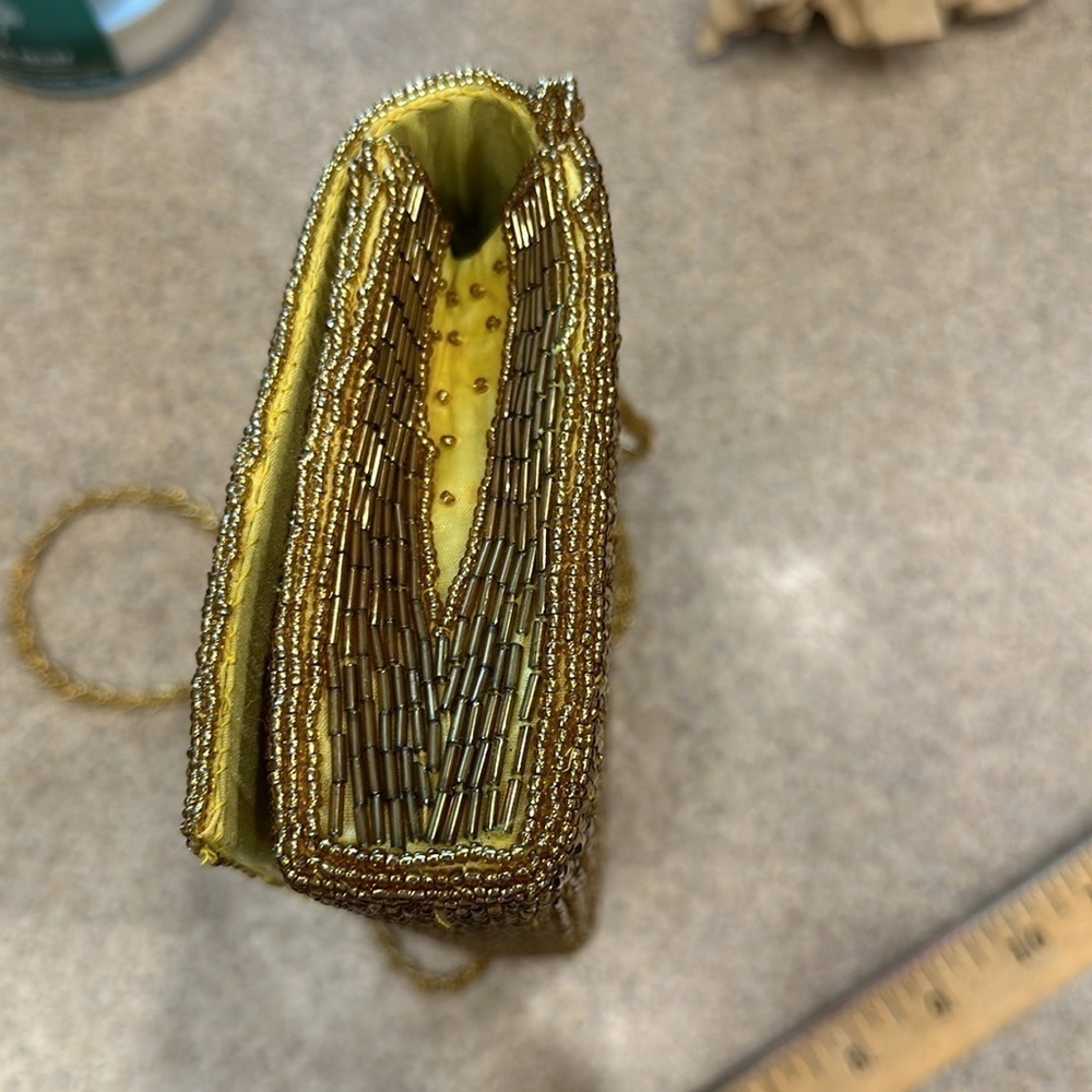 Vintage 1960 Art Deco/Nouveau Gold/yellow hand Beaded evening purse/bag - Picture 10 of 11